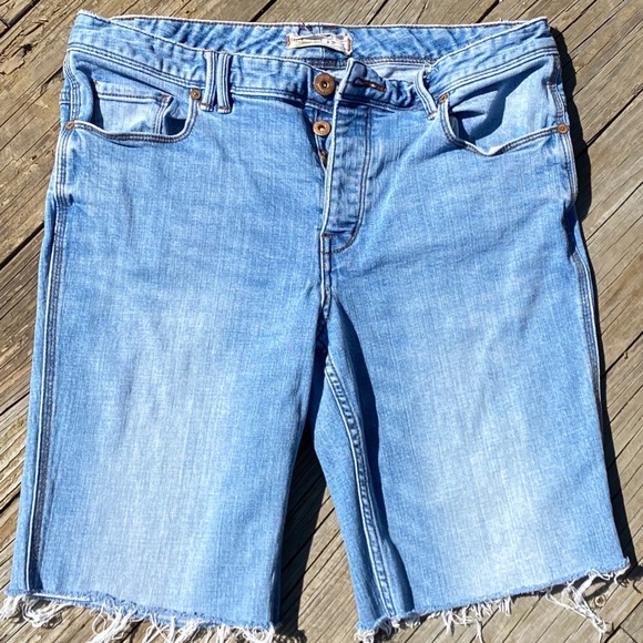 Free People Pants - Free People light wash cutoff jean shorts